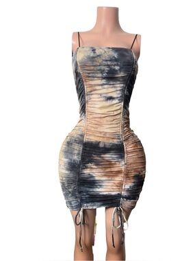 Tie-Dye Ruched Bodycon Dress with Spaghetti Straps - Black & Tan